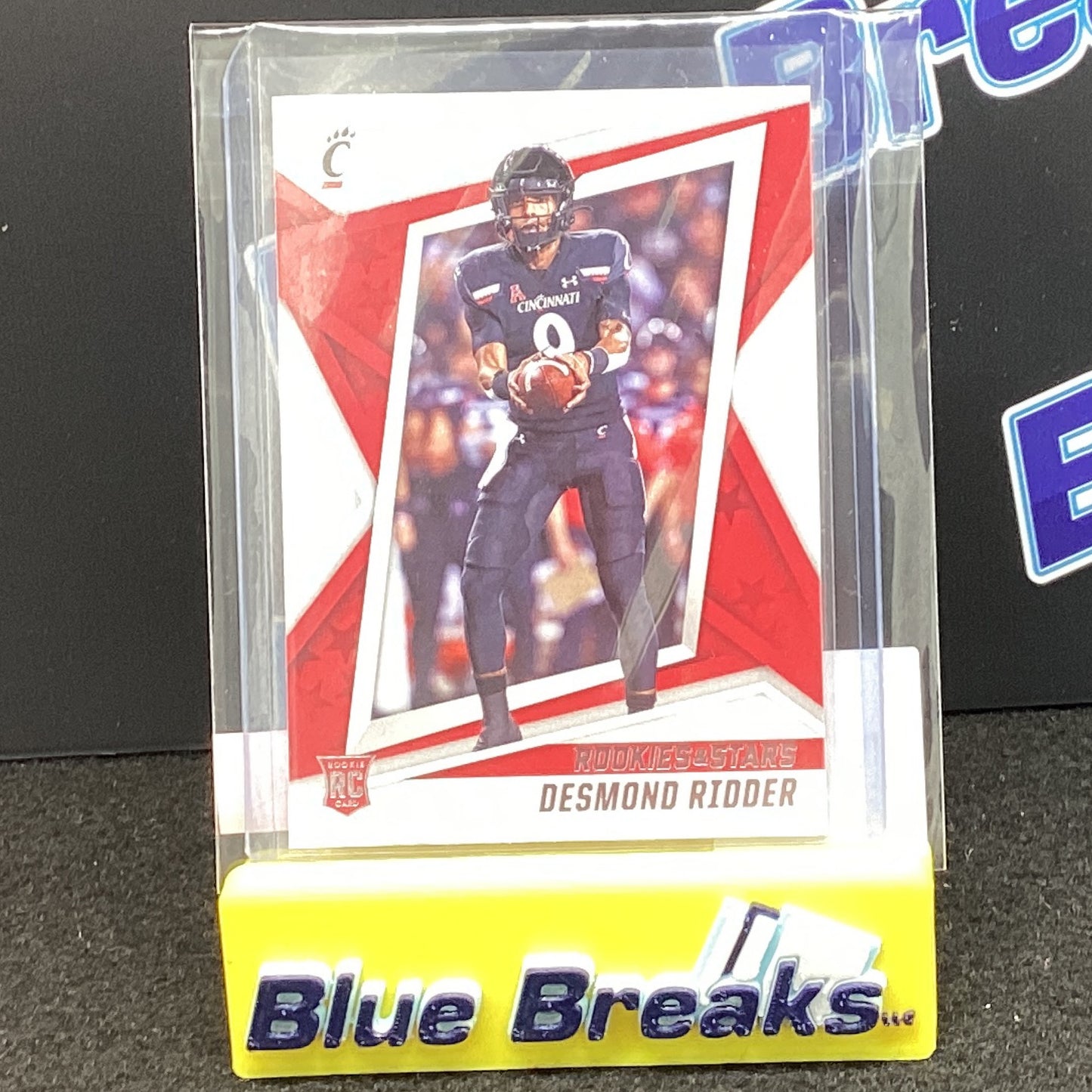 2022 Panini Chronicles Rookies & Stars Draft Picks Desmond Ridder #7