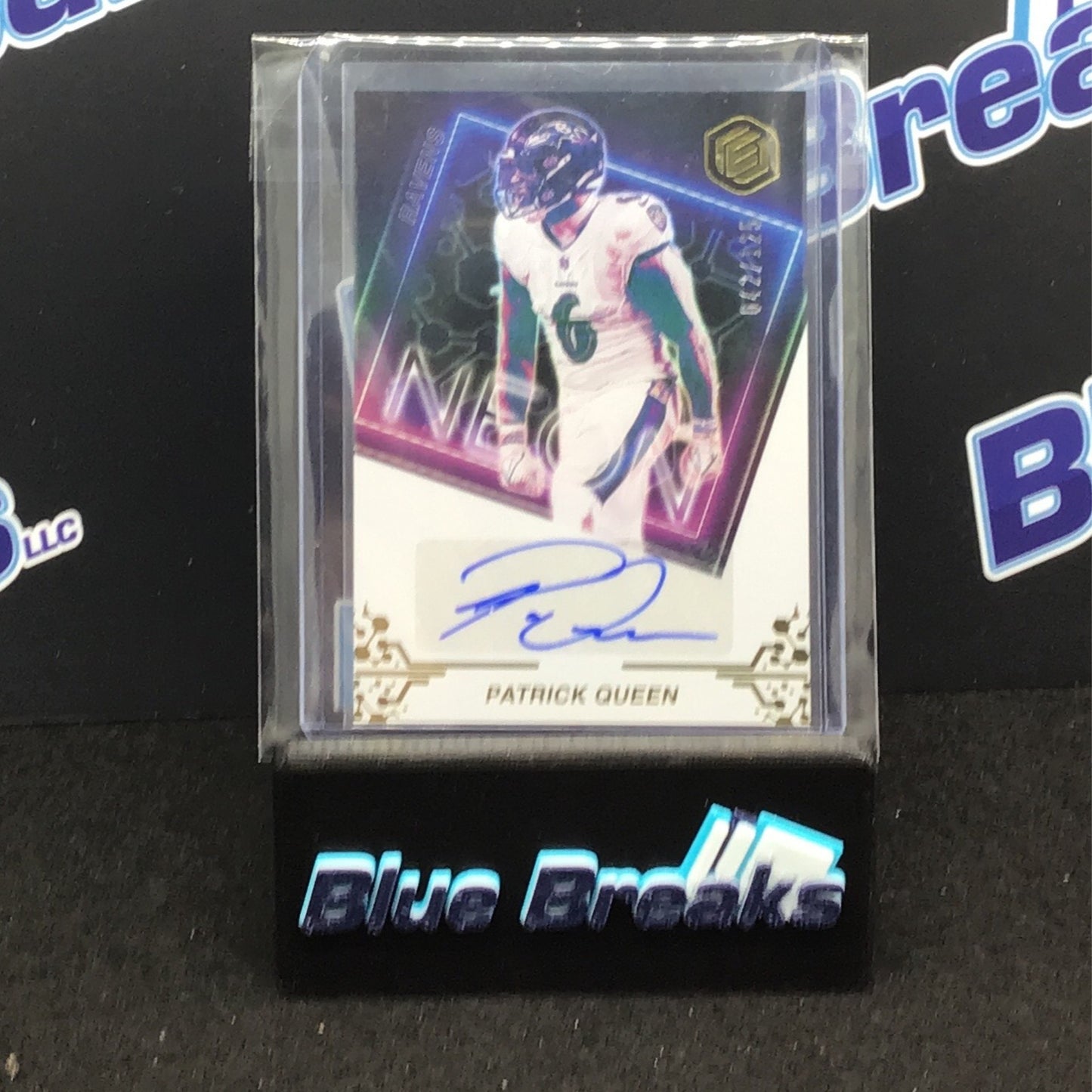 2022 Panini Elements Neon Patrick Queen auto 042/125 #NS-PQ Ravens