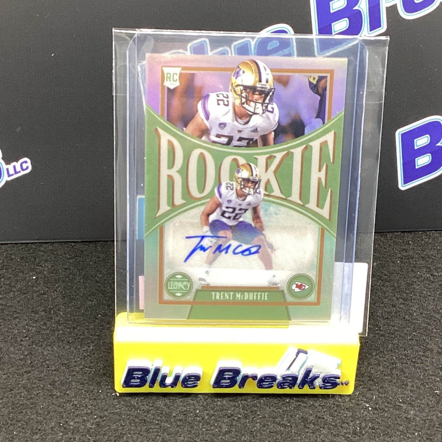 2022 Panini Legacy Rookie Trent McDuffie auto 180