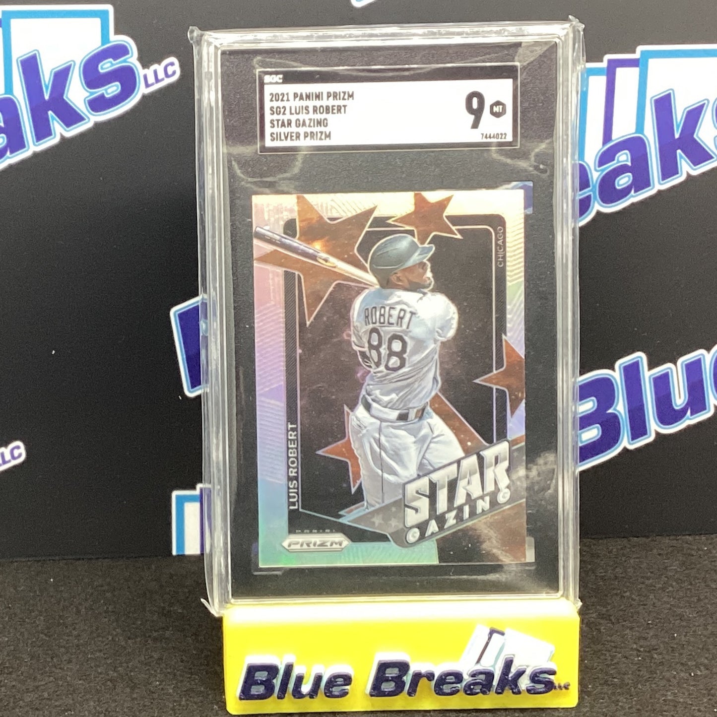 2021 Panini Prizm - Luis Robert - Star Gazing Silver Prizm SGC 9