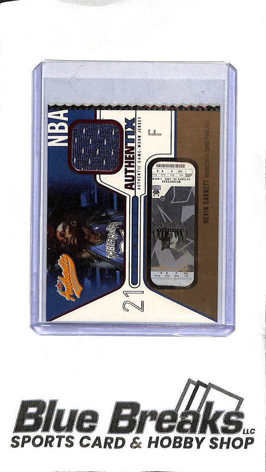 2003-04 Fleer - Kevin Garnett Patch - JA-KG - Game-Used - Basketball - Timberwolves