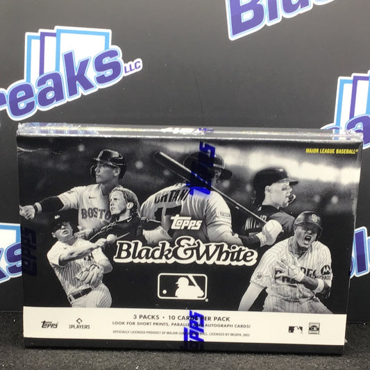 Topps Black & White