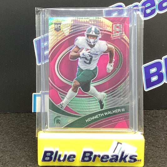 2022 Panini Chronicles Spectra Draft Picks Pink Kenneth Walker 51/75 27