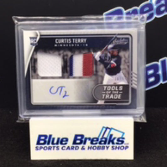 2022 Panini Absolute Tools of the Trade Curtis Terry dual relic auto 76/99 RC #TT2S-CT Twins